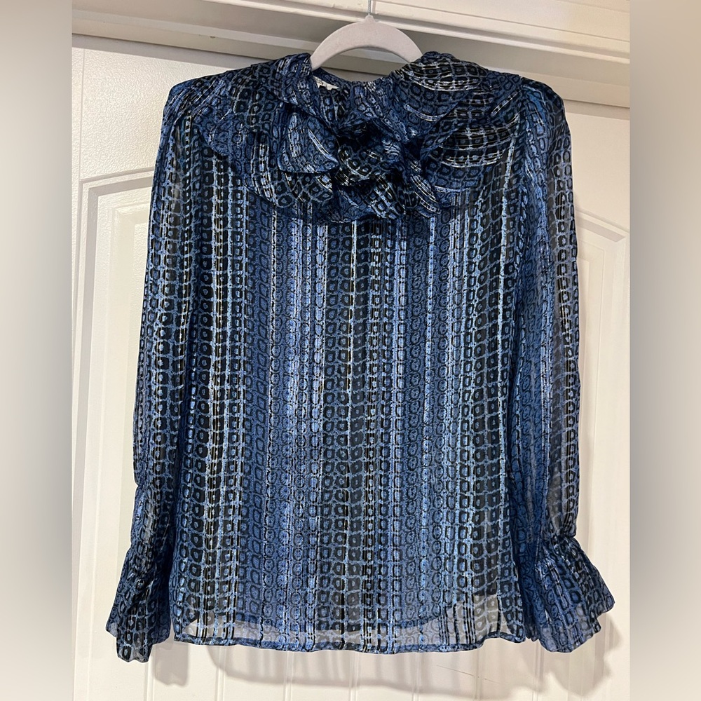 Vintage Oleg Cassini silk top from the 1970’s size 8. 95% silk, 5% metallic